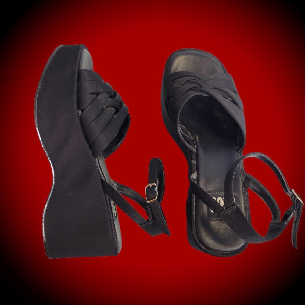 Vintage 90s Chunky Platforms by 9 & Co. - Picture 6 of 7